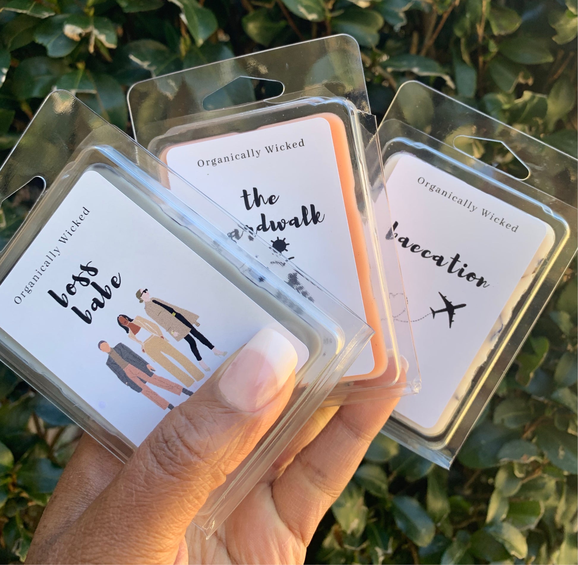 Non-Toxic Fall Wax Melts from Happy Wax - Shop With Me Mama
